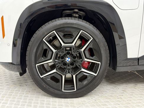 Certified 2023 BMW XM AWD/4WD image 13