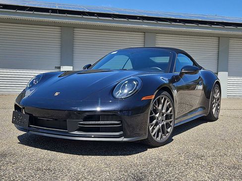 Certified 2025 Porsche 911 Carrera RWD image 1
