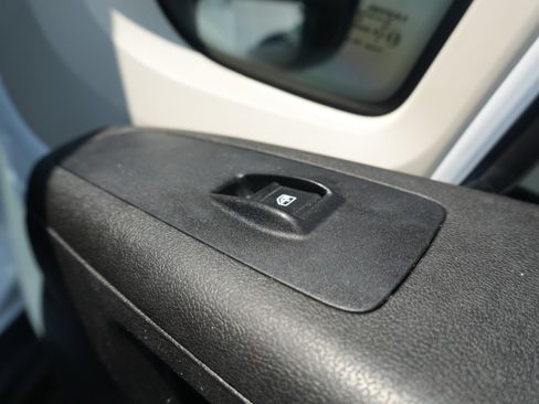 Used 2019 RAM ProMaster 2500 FWD image 27