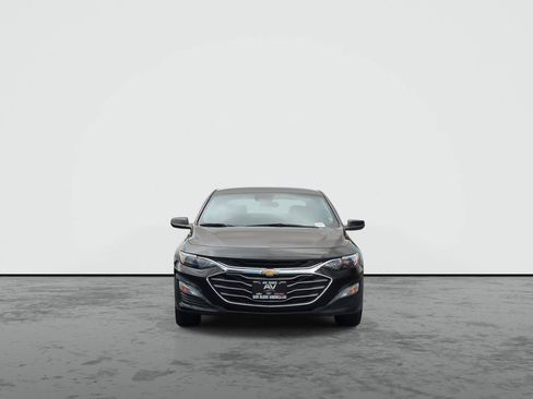 Used 2025 Chevrolet Malibu LT FWD image 3