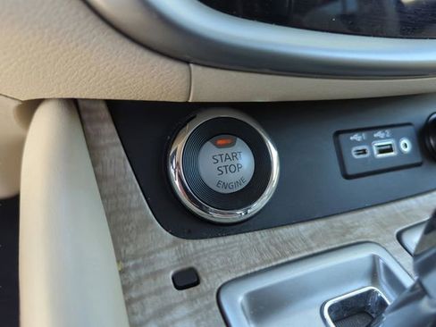 Certified 2019 Nissan Murano SL w/ SL Technology Package FWD image 43