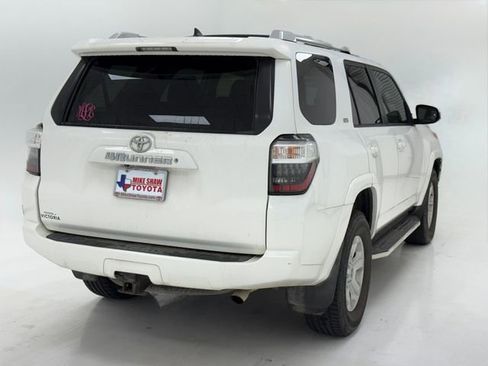 Used 2015 Toyota 4Runner SR5 image 20
