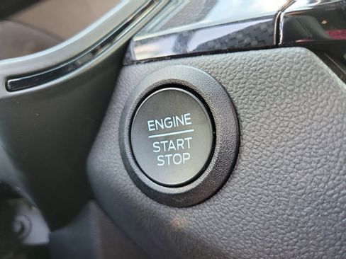 Certified 2024 Ford Escape ST-Line image 29