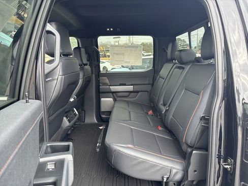 New 2025 Ford F150 Lariat w/ Equipment Group 501A Mid image 29