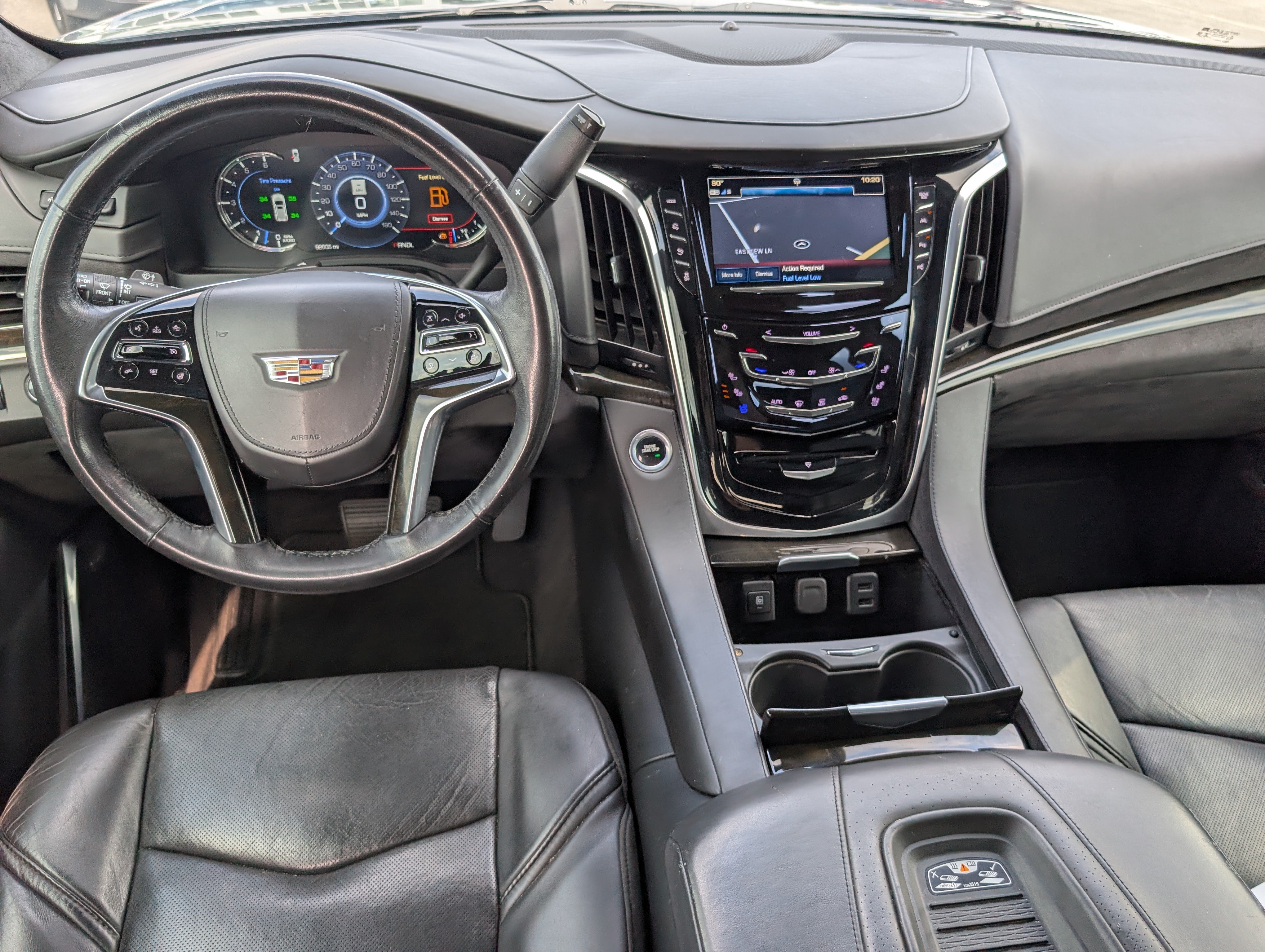 Used 2020 Cadillac Escalade Platinum AWD/4WD image 10