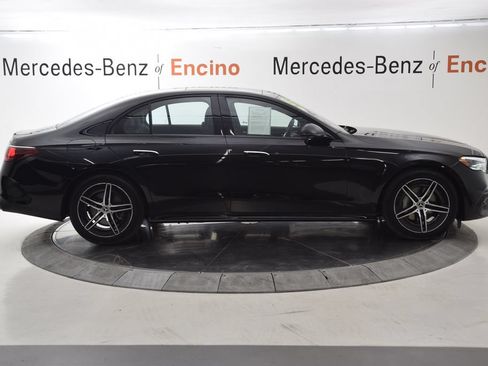 Used 2026 Mercedes-Benz E 350 4MATIC Sedan w/ Driver Assistance Package image 7