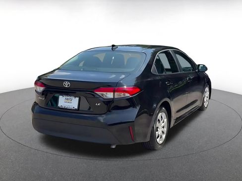 Used 2025 Toyota Corolla LE FWD image 12