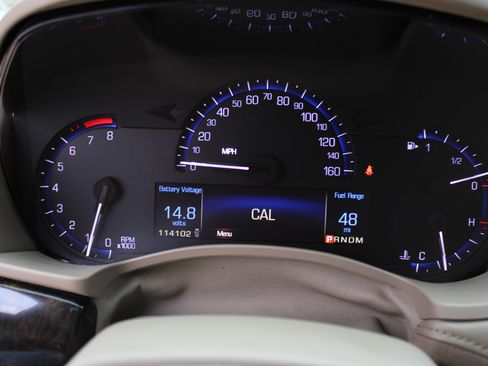 Used 2015 Cadillac ATS Luxury w/ Sun And Sound Package image 18