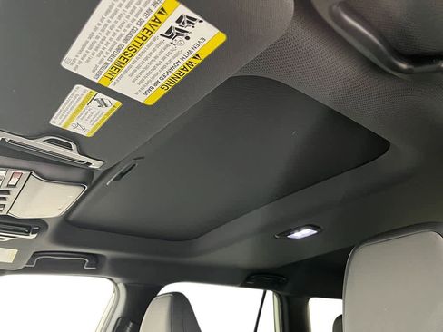 New 2026 Subaru Outback Premium image 21