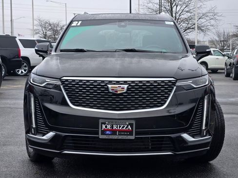 Used 2021 Cadillac XT6 Premium Luxury image 2