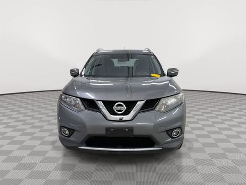 Used 2015 Nissan Rogue SV image 4