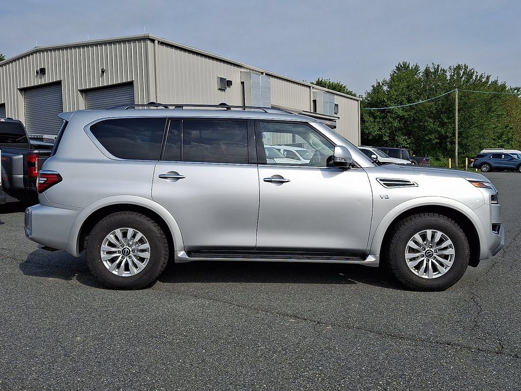 Used 2022 Nissan Armada SV AWD/4WD image 7