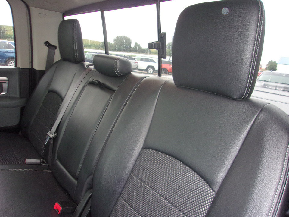 Used 2019 RAM 1500 Warlock AWD/4WD image 18