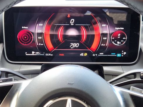 Used 2026 Mercedes-Benz GLC 300 4MATIC image 14