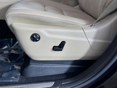 Used 2019 Dodge Durango Citadel w/ Technology Group AWD/4WD image 22