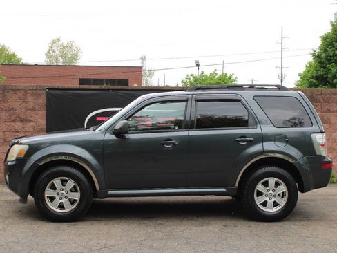 Used 2010 Mercury Mariner 2WD image 2