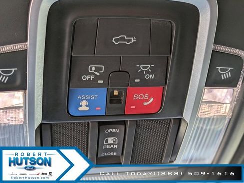 Used 2022 RAM 2500 Laramie w/ Night Edition image 32