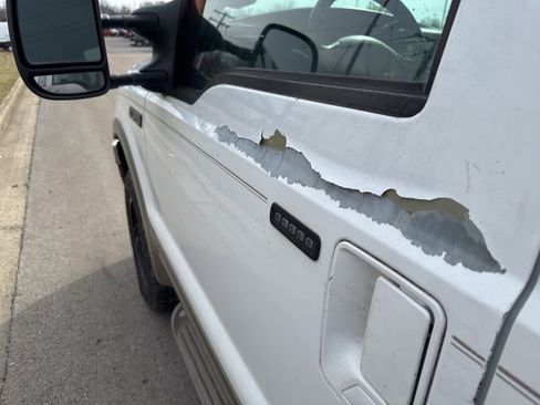 Used 2000 Ford Excursion Limited image 15