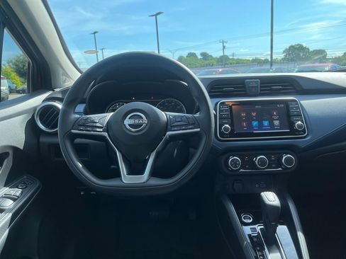 Used 2025 Nissan Versa SV w/ Trunk Package FWD image 23