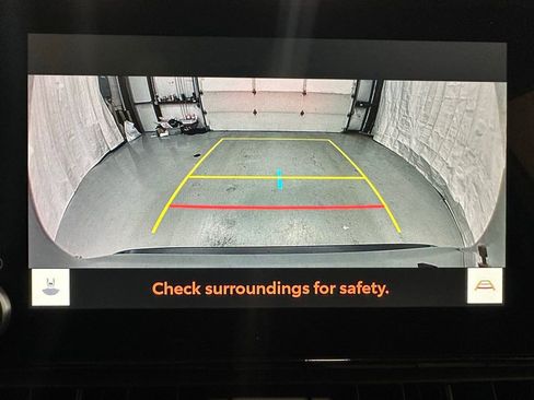 Used 2025 Toyota RAV4 LE image 37