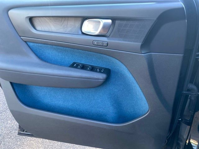 Used 2023 Volvo C40 P8 Recharge Plus AWD/4WD image 20