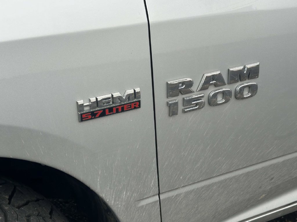 Used 2017 RAM 1500 Sport w/ Premium Sound Group AWD/4WD image 10