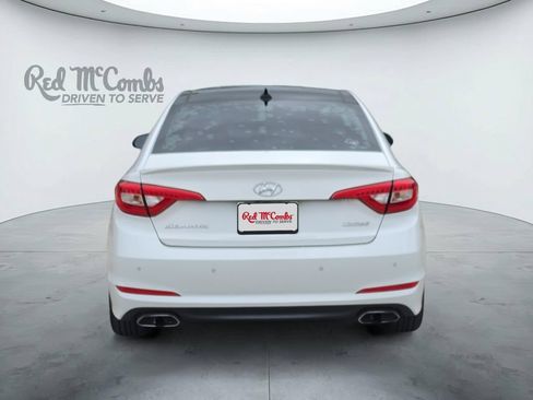 Used 2015 Hyundai Sonata Limited w/ Option Group 06 FWD image 4