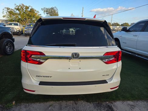 Used 2018 Honda Odyssey Elite image 6