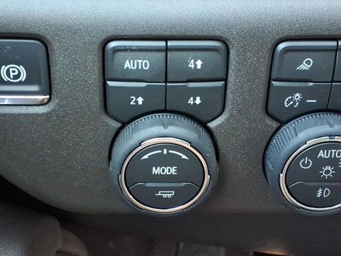 New 2026 Chevrolet Silverado 2500 LTZ w/ LTZ Convenience Package image 18