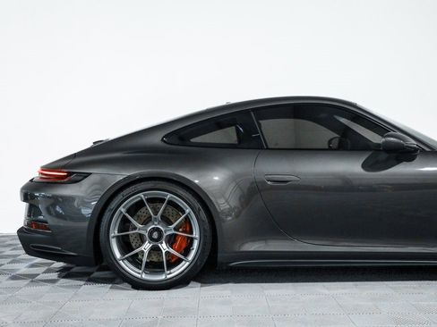 Used 2022 Porsche 911 GT3 image 12