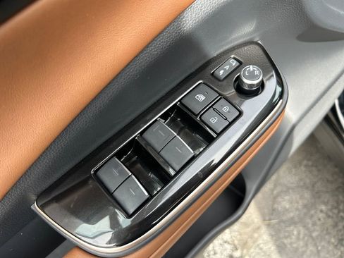 New 2026 Toyota Crown Signia AWD/4WD image 19