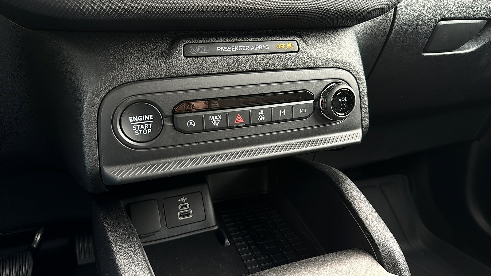 Used 2025 Ford Bronco Sport Outer Banks w/ Outer Banks Tech Package+ AWD/4WD image 18