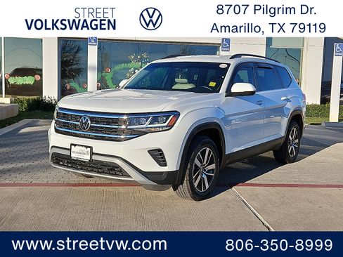 Certified 2022 Volkswagen Atlas SE image 1