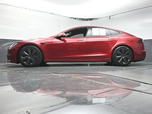 Used 2024 Tesla Model S AWD/4WD image 30