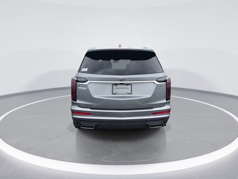 Used 2024 Cadillac XT6 Sport AWD/4WD image 7