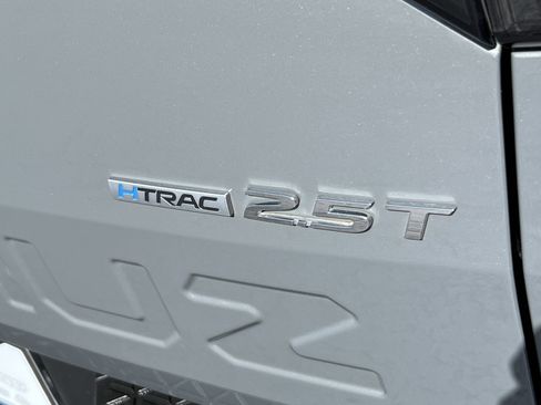 Used 2022 Hyundai Santa Cruz Limited AWD/4WD image 9