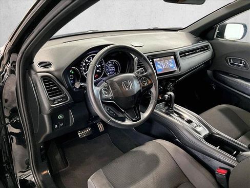 Used 2021 Honda HR-V Sport image 14