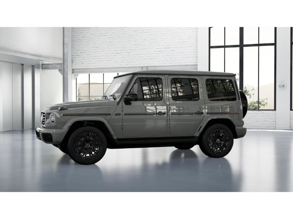 New 2027 Mercedes-Benz G 580 e image 36