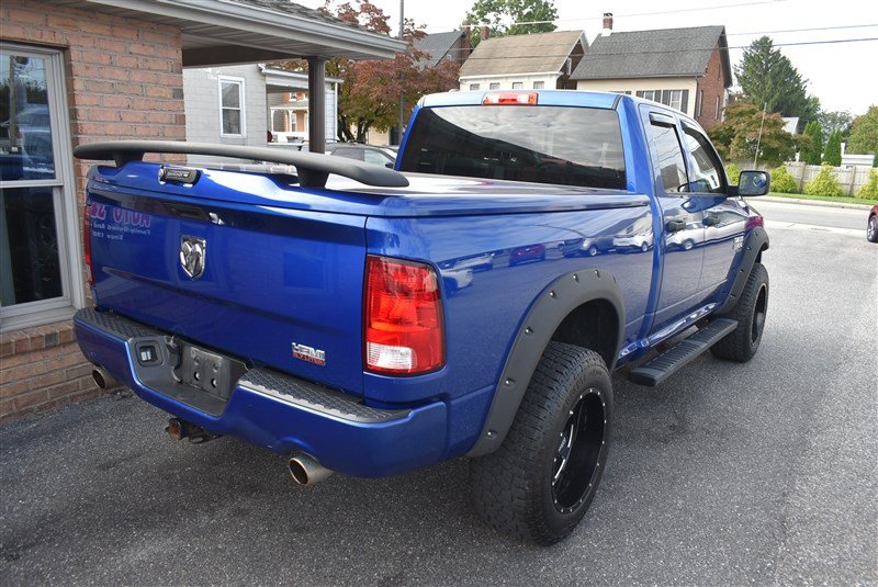 Used 2019 RAM 1500 Express w/ Express Value Package AWD/4WD image 4