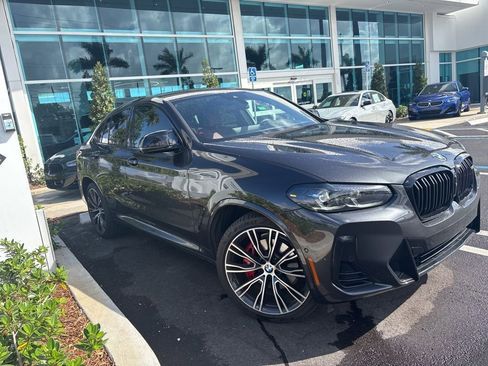 Used 2023 BMW X4 M40i w/ Premium Package image 11