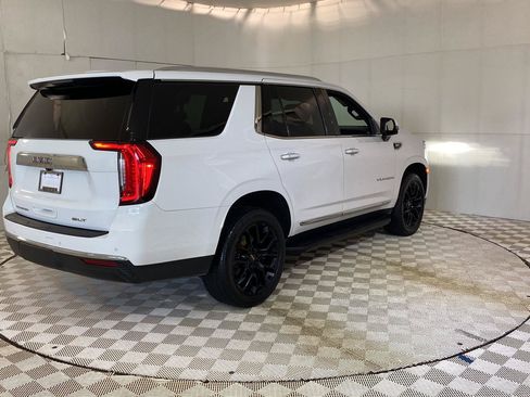 Used 2024 GMC Yukon AT4 w/ AT4 Premium Plus Package AWD/4WD image 31