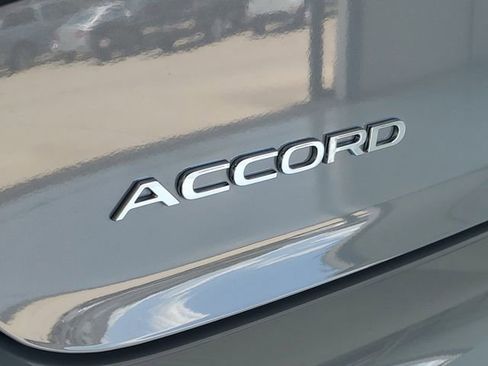 Used 2025 Honda Accord SE image 8