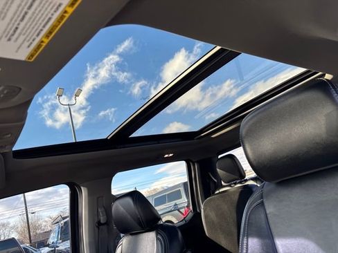 Used 2021 Ford F250 Lariat image 24