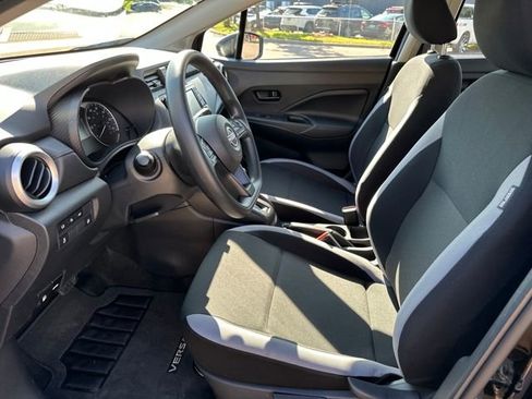 Used 2025 Nissan Versa S w/ S Plus Package image 9