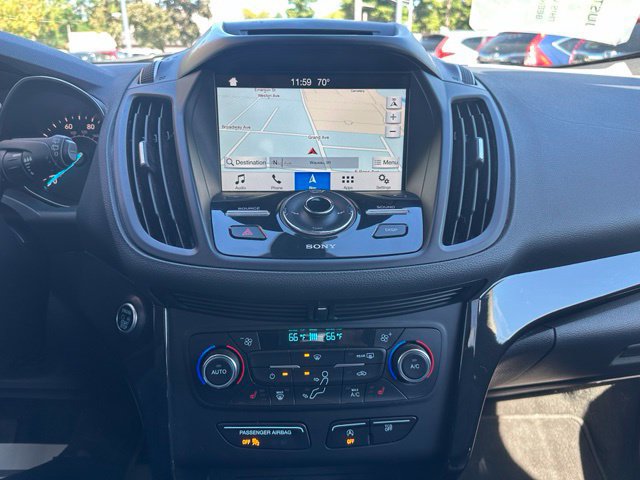 Used 2017 Ford Escape Titanium AWD/4WD image 22