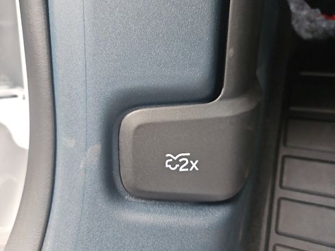 New 2026 Ford Maverick XL image 24