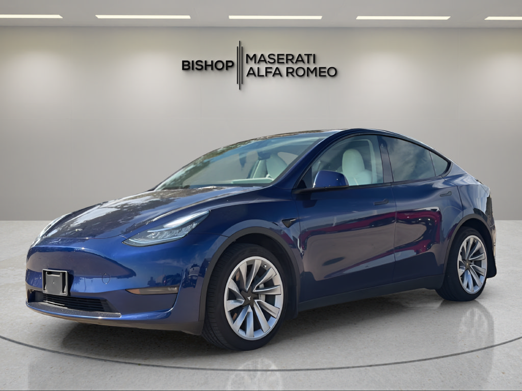 Used 2023 Tesla Model Y Long Range AWD/4WD image 2