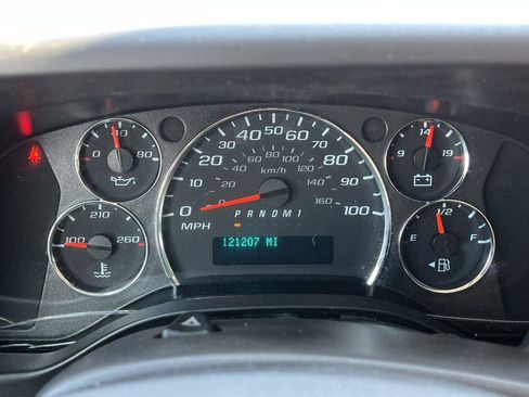 Used 2020 GMC Savana 2500 w/ Driver Convenience Package RWD image 16