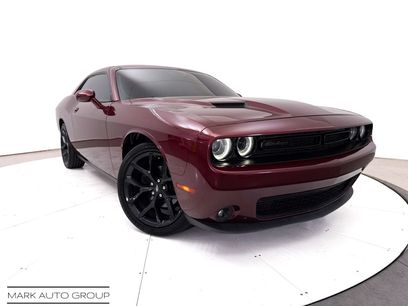 Used 2020 Dodge Challenger SXT w/ Blacktop Package