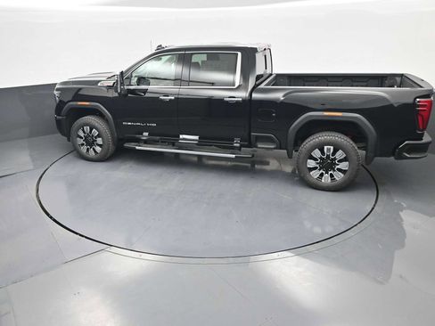 New 2026 GMC Sierra 2500 Denali w/ Technology Package AWD/4WD image 33